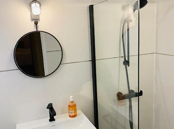 L'atelier D'hugla 公寓 *